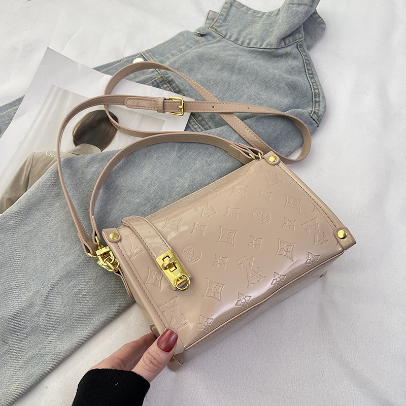 Classic Design Collection 2026 - Women'S Bags New Collection ulasan dan harga